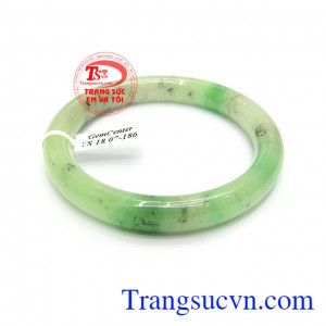 Vòng ngọc cẩm thạch thiên nhiên cao cấp