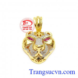 Mặt dây hổ mạnh mẽ