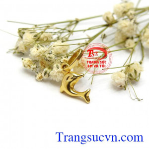 Sản phẩm chế tác từ vàng 18k bền đẹp