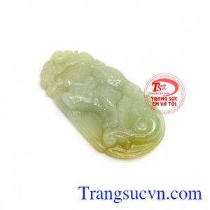 Mặt Ngọc Tuổi Hợi Tài Lộc chạm khắc tinh xảo bằng đá cẩm thạch chứa nguồn năng lượng dồi dào có tác dụng mang lại tài lộc, bình an và may mắn