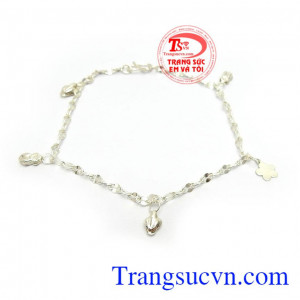 Lắc Chân Nữ Bạc Thời Trang chế tác theo phong cách trẻ trung, mới mẻ, mang lại sự hài hòa, cá tính và phong cách
