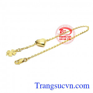 Lắc tay được chế tác từ vàng 10k, sáng bóng, bền đẹp