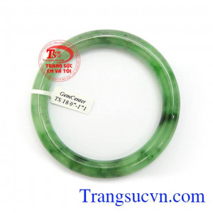 Vòng ngọc phỉ thúy phong thủy