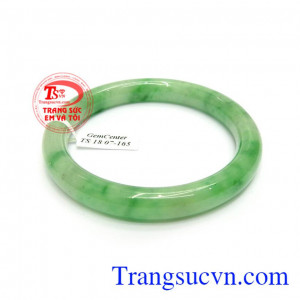 Vòng Ngọc Phỉ Thúy Công Danh thiên nhiên phong thủy bình an