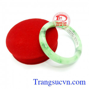 Vòng Ngọc Phỉ Thúy Thịnh Vượng màu sắc đẹp, chất lượng cao