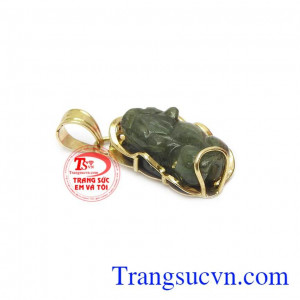 Cẩm thạch thiên nhiên hợp mệnh