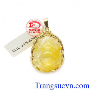 Thạch anh tóc thiên nhiên hợp phong thủy, phù hợp cho người mệnh kim và thủy