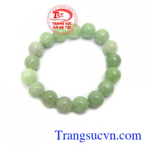 Ngọc cẩm thạch đem lại sự an yên và làm giảm bớt lo lắng