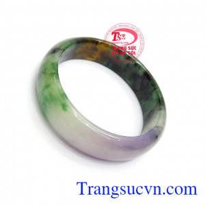  Vòng Cẩm Thạch Bình An đeo hợp phong thủy và bình an, ngọc cẩm thạch chứa nguồn năng lượng dồi dào, có tác dụng giải trừ tà khí, mang lại bình an, may mắn và hạnh phúc cho người đeo