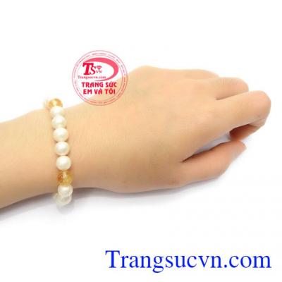 Chuỗi tay Ngọc trai thời trang mới lạ