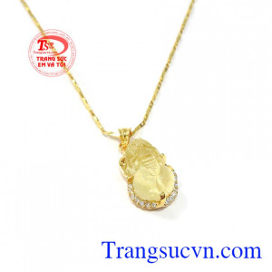 Mặt dây tỳ hưu ngậm vàng