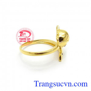 Nhẫn nữ xinh xắn phù hợp làm quà tặng cho người bạn yêu thương trong những dịp ý nghĩa
