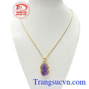 Bộ Dây Chuyền Tỳ Hưu Thịnh Vượng kết hợp giữa dây chuyền vàng nữ 10k và mặt dây Tỳ Hưu thạch anh tím sang trọng, đẳng cấp và hợp phong thủy
