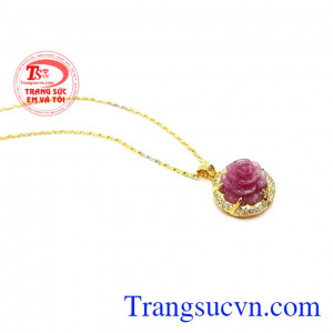 Bộ dây chuyền Ruby tinh xảo, phong cách