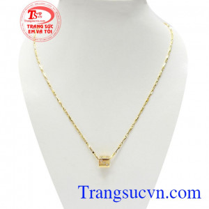 Bộ Dây Chuyền Vàng Nữ Phong Cách kết hợp giữa dây chuyền vàng 10k và mặt dây 14k sang trọng, tinh tế và mới lạ