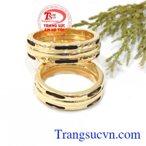 Nhẫn cưới vàng son sắt gắn kết tình yêu