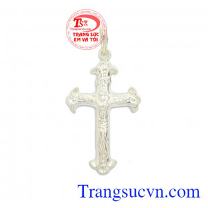 Mặt Thánh Giá Bạc Tinh Tế bạc 92.5 bền đẹp, sang trọng, phù hợp nhiều loại dây chuyền khác nhau