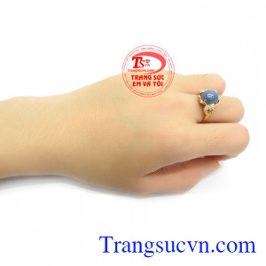Nhẫn Nữ Sapphire Thịnh Vượng là món quà tặng tuyệt vời cho người yêu thương