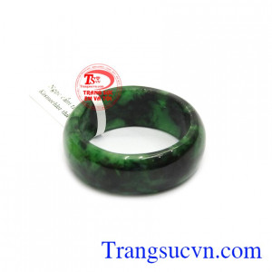 Ngọc cẩm thạch thiên nhiên hợp phong thủy