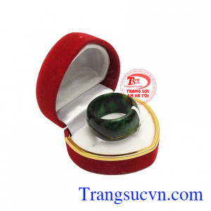 Vì thế, khi sử dụng ngọc cẩm thạch sẽ giúp bạn thêm lạc quan trong cuộc sống, mang đến cuộc sống hạnh phúc. 