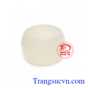 Mã não được biết đến là loại ngọc của sức khỏe, trường thọ và hưng thịnh. 