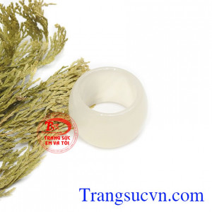 Sản phẩm hợp phong thủy, sang trọng và hợp thời trang. 