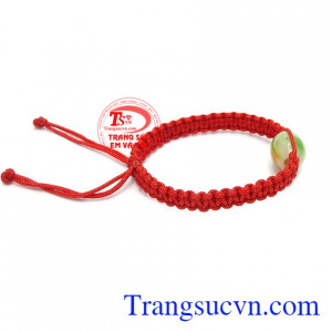 Dây tết tứ quý cẩm thạch tài lộc được kết hợp từ dây tết đỏ và lu thống ngọc cẩm thạch tứ quý.