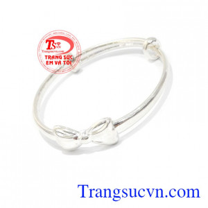 Sản phẩm có tác dụng tránh gió được các vị phụ huynh ưa thích