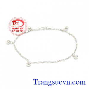 Lắc chân lắc bi món quà mà mọi bạn gái đều ưa thích