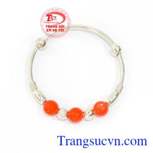 Lắc bạc trẻ em đẹp xinh