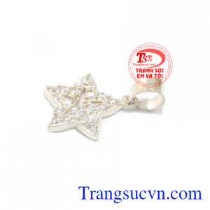 Sản phẩm được thiết kế xinh xắn, nhẹ nhàng