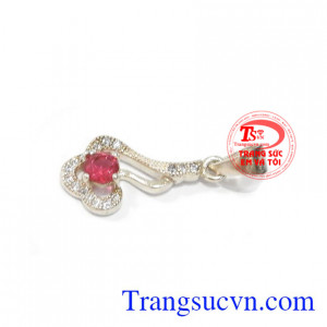 Mặt dây chuyền bạc tinh tế