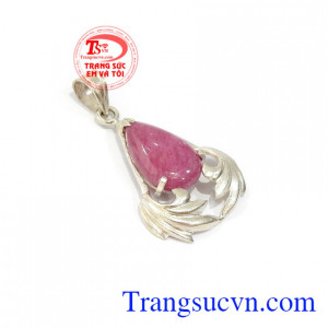 Mặt Dây Bạc Gắn Ruby Xinh Xắn
