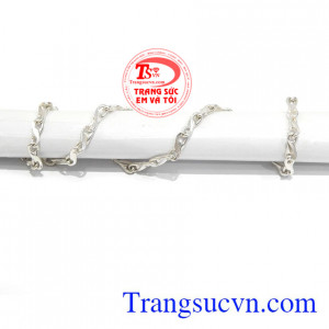 Dây chuyền bạc