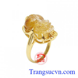 Nhẫn nữ tỳ hưu thạch anh tóc đẹp