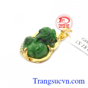 Mặt dây phù hợp với nhiều loại dây chuyền khác khác nhau