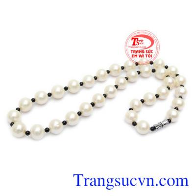 Ngọc trai mang đến cho người đeo sự thanh thoát, diễm lệ mà đấy quyến rũ.