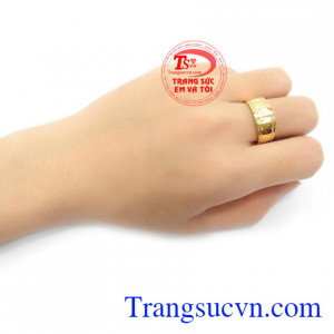 Nhẫn nam thánh giá sang trọng