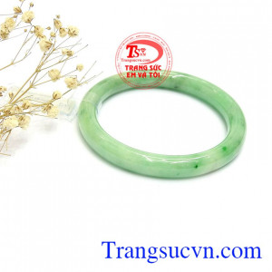 Ngọc cẩm thạch thiên nhiên