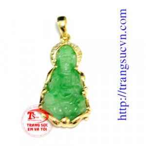 Phật bà bọc vàng sang trọng