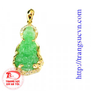 Phật bà cẩm thạch bọc vàng