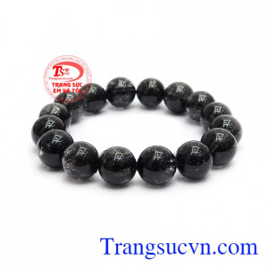 Chuỗi tay thạch anh tóc đen 13 ly mang lại sự may mắn, tài lộc và bình an.