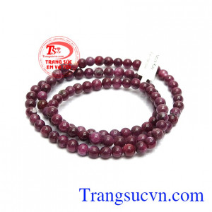 Chuỗi ruby thiên nhiên đẹp hợp phong thủy, mang đến cho người dùng nhiều ích lợi.