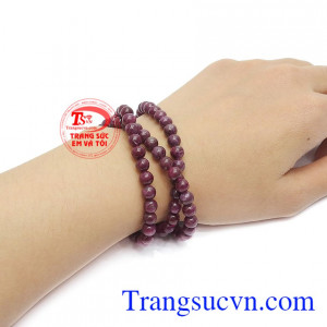 Chuỗi tay độc đáo và đẹp mắt tôn vinh vẻ đẹp người phụ nữ