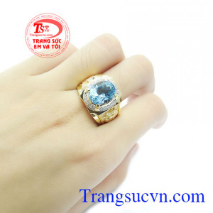 Nhẫn vàng gắn đá chủ Topaz thiên nhiên