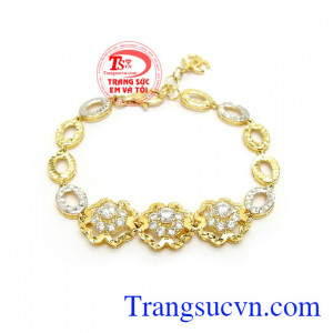 Lắc Tay Nữ Gắn Đá Cao Cấp vàng 10k