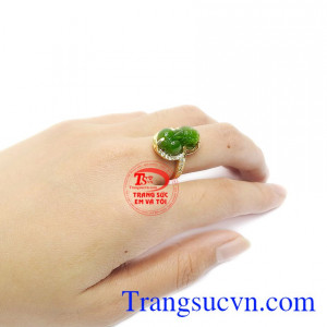  Với sự thiết kế tinh tế cùng phối hợp với một chút đá Cz tạo điểm nhấn ấn tượng cho sản phẩm.