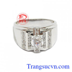 Nhẫn nam đẹp vàng trắng 14k được thiết kế sang trọng và nam tính, với các đường nét mạnh mẽ thể hiện cá tính của phái nam.
