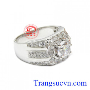 Sự kết hợp này mang đến cho người dùng sản phẩm độc đáo, nổi bật.