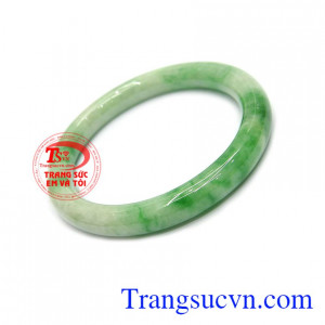 Sản phẩm vòng ngọc cẩm thạch thiên nhiên